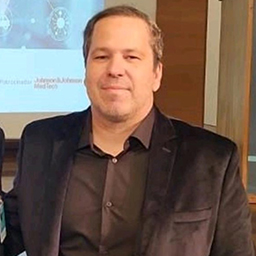 Dr. Rafael Otto Schneidewind